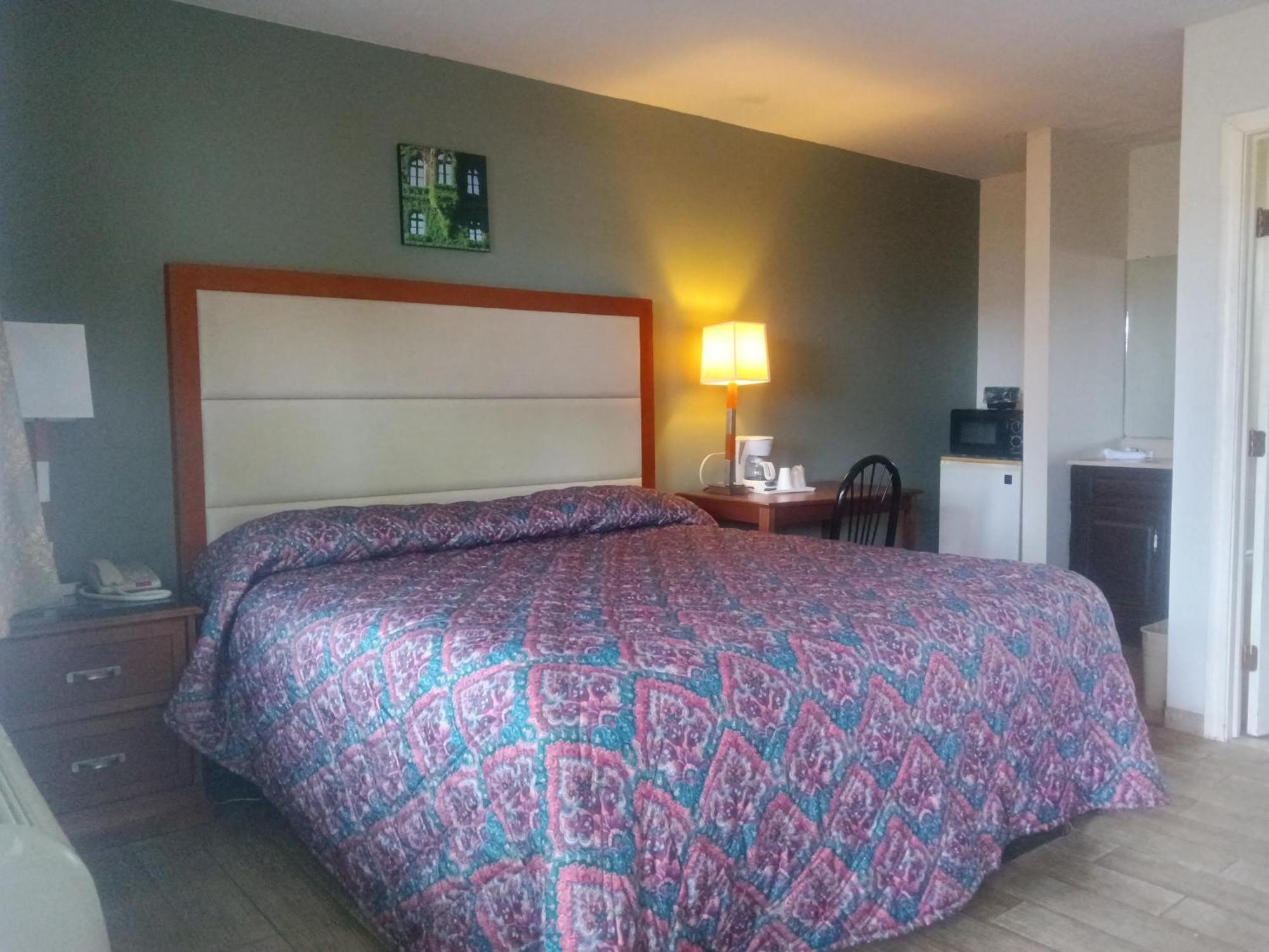 Maple Leaf Motel New Milford Bagian luar foto