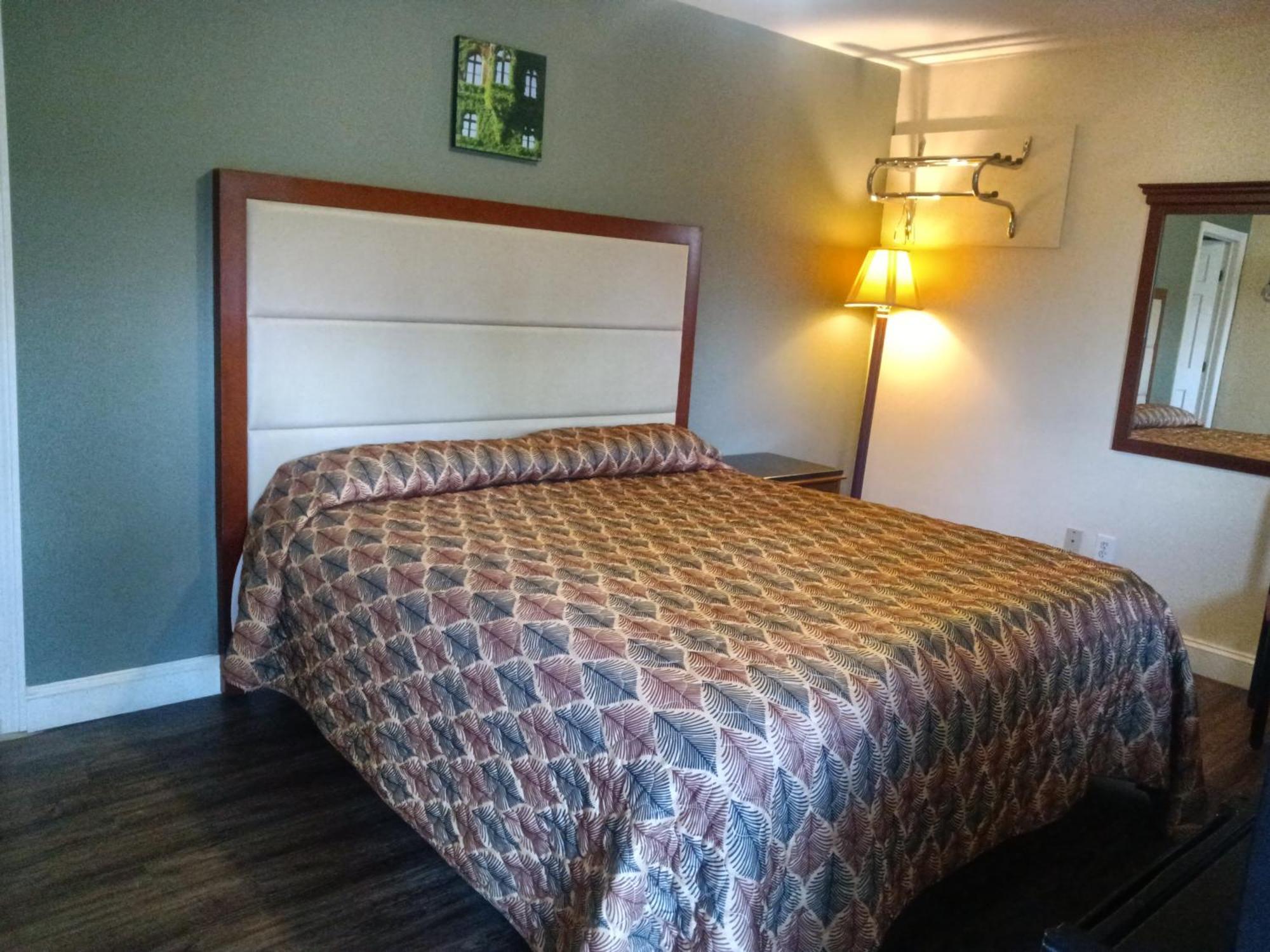 Maple Leaf Motel New Milford Bagian luar foto