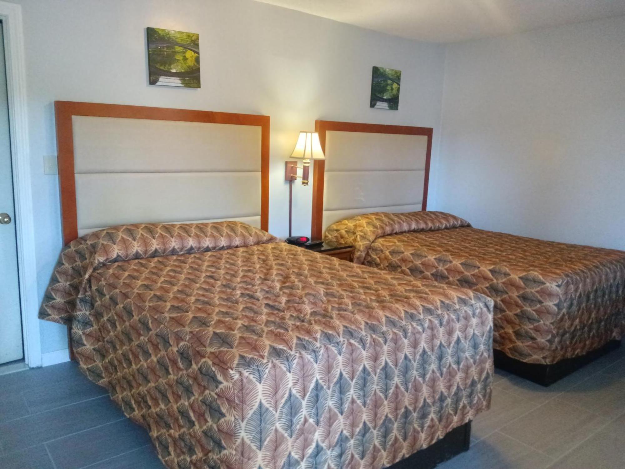 Maple Leaf Motel New Milford Bagian luar foto